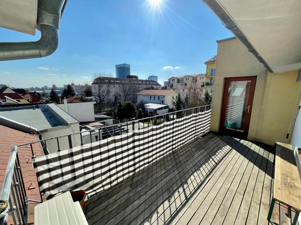 Beautiful And Romantic Penthouse With Two Terraces Bratislava Ngoại thất bức ảnh
