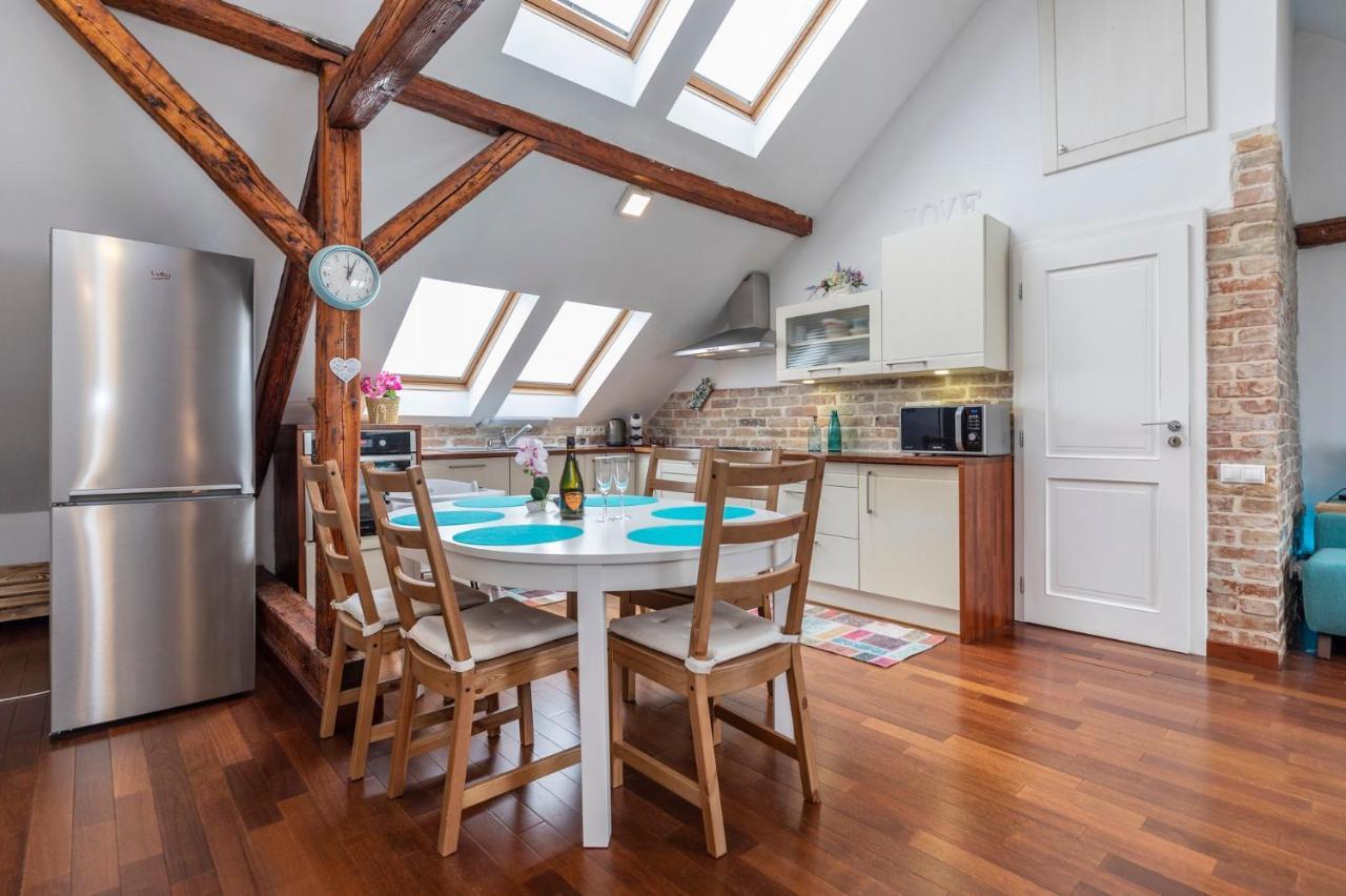 Beautiful And Romantic Penthouse With Two Terraces Bratislava Ngoại thất bức ảnh
