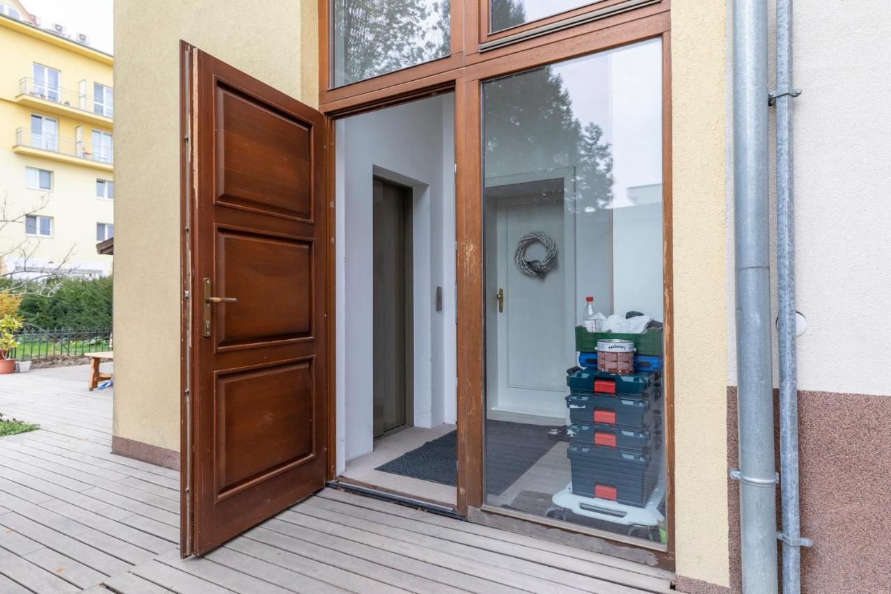 Beautiful And Romantic Penthouse With Two Terraces Bratislava Ngoại thất bức ảnh