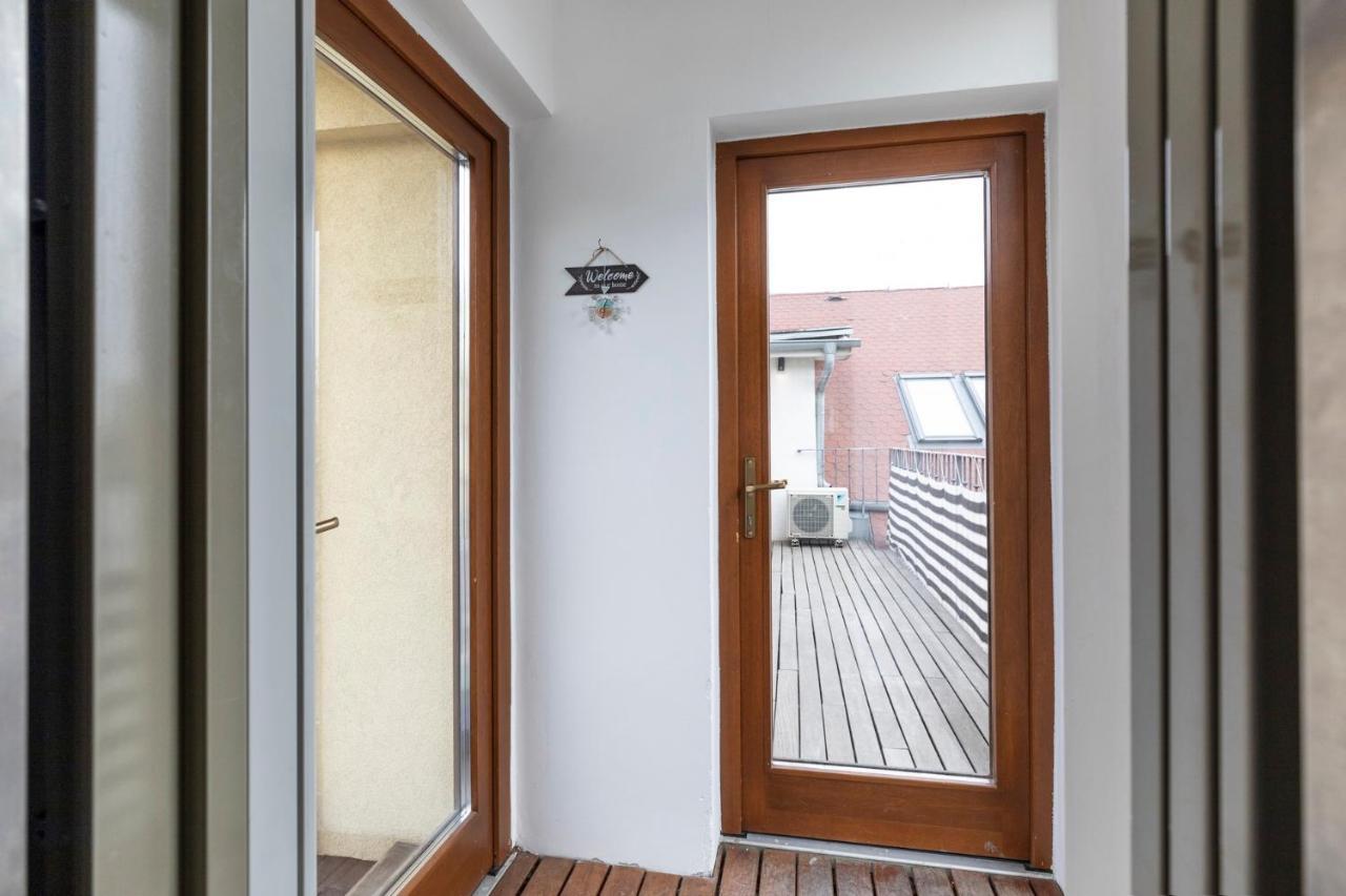 Beautiful And Romantic Penthouse With Two Terraces Bratislava Ngoại thất bức ảnh
